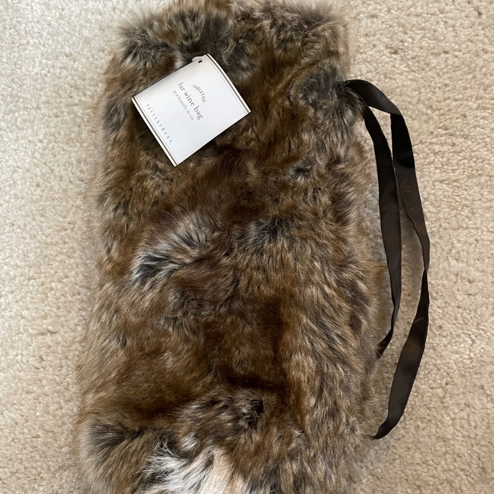 Fur wine holder bag NWT Pottery Barn very soft
